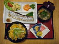 �������E�e�q����H